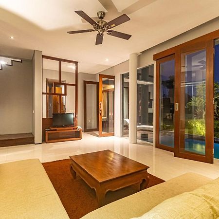 Nitya Loka Villas Kuta Lombok Exterior foto