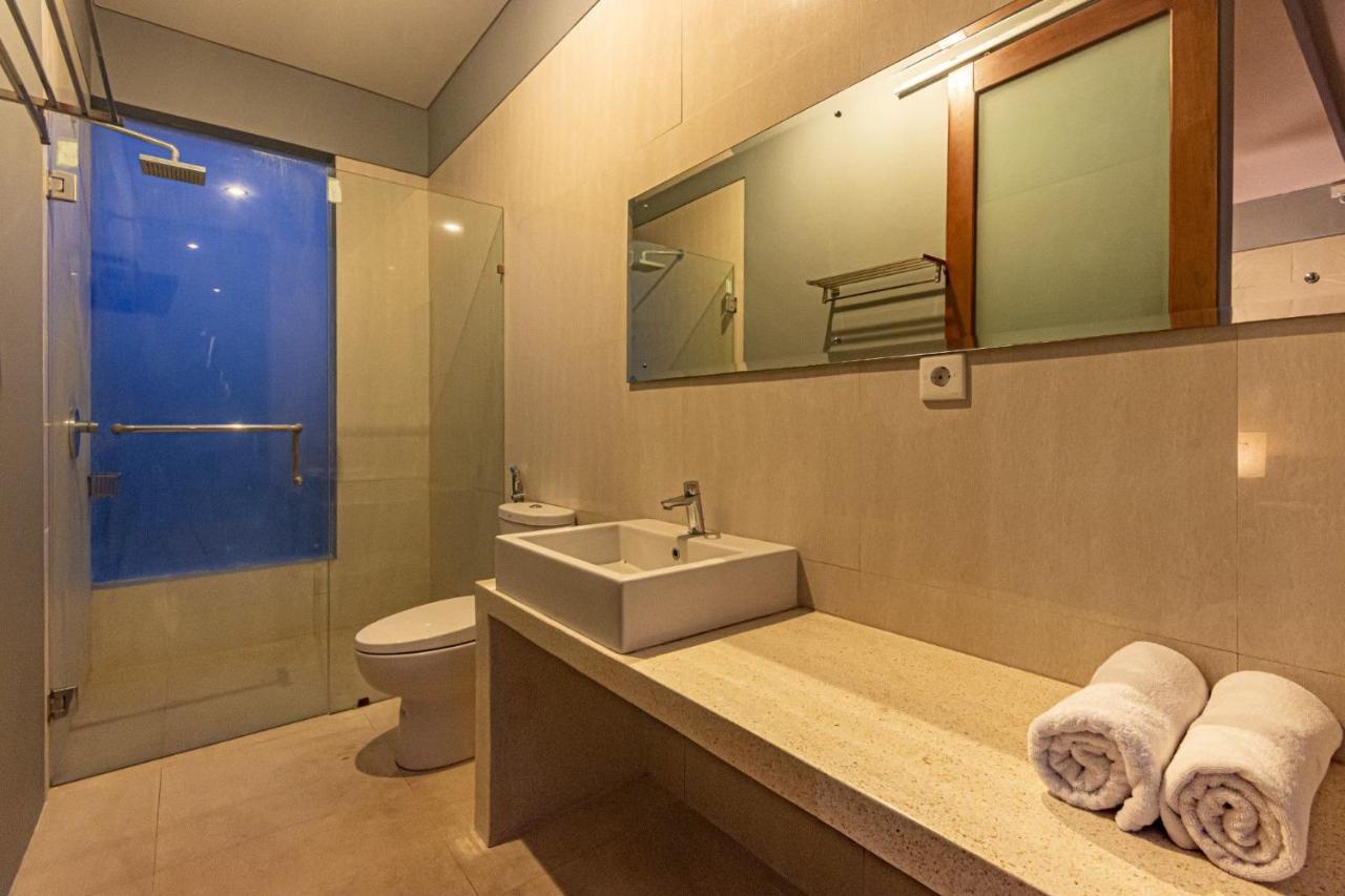 Nitya Loka Villas Kuta Lombok Exterior foto